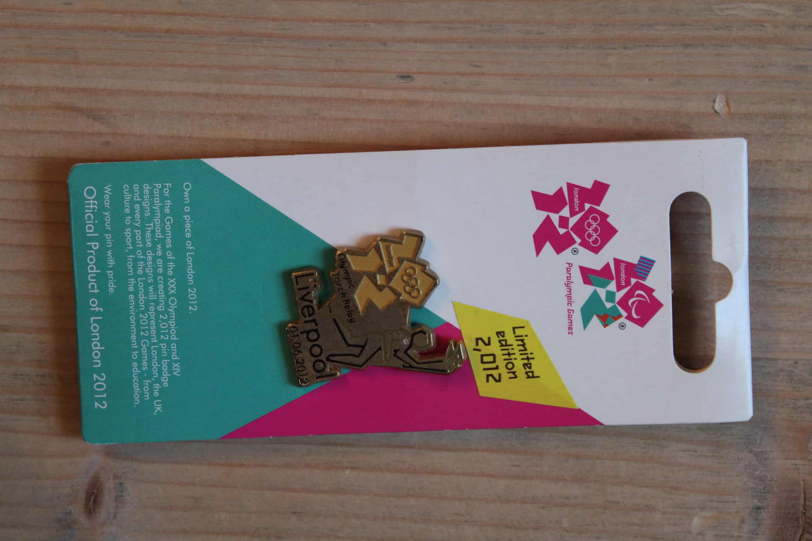 2012 LONDON OLYMPICS TORCH RELAY (LIVERPOOL) PIN BADGE